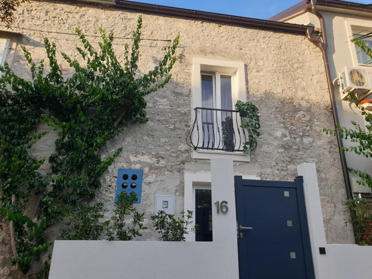 Castel Διαμέρισμα Mali Lošinj Εξωτερικό φωτογραφία